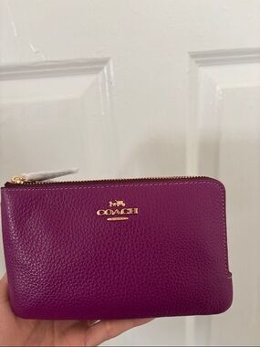 Coach Pebbled Leather Zip Card Case Wallet - Magenta Purple with Gold Hardware